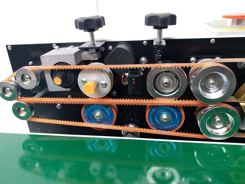 PACKTECH FRD 1000 WP KONVEYÖRLÜ POŞET YAPIŞTIRMA MAKİNESİ - 4